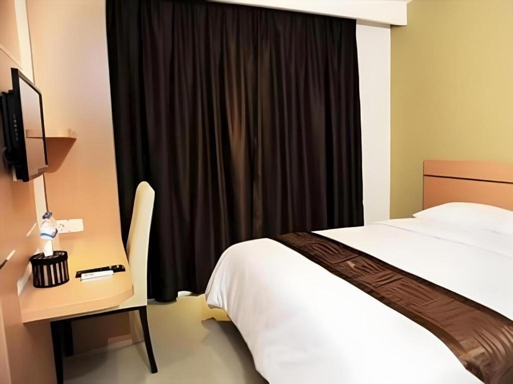 Guest House Nozz Semarang Exterior foto